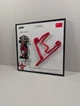 3D Картина На Стіну 25x25 см з Моделлю Bburago Ferrari SF-25 Formula One Team в Масштабі 1:43 Переможний Спринт 22.03.25 для № 44 Lewis Hamilton та 3D траса Chinese Sprint "Shanghai Circuit" / Сезон 2025 / Формула 1 / Льюїс Гамільтон - зображення 13