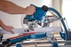 Торцювальна пила Bosch Professional GCM 305-216 D, 2 акб GBA 18V 5.0 Ah, з/п GAL 1880 CV (0601B49000+1600A00B8J) - зображення 4