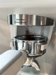 Кавоварка ріжкова Electrolux E8EC1-8SW професійна біла - зображення 5