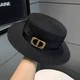 Вишуканий капелюх зі стрічкою та декоративною пряжкою "CD" Чорний - зображення 1
