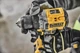 Дриль-шуруповерт акумуляторний безщітковий DeWALT DCD800E2T - изображение 8
