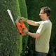 Кущоріз електричний BLACK+DECKER, 0.42 кВт, длина ножа 45 см, діаметр гілок 16 мм, вага 1.91 кг (BEHT201) - зображення 5