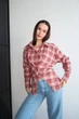 Жіноча асиметрична фланелева сорочка з акцентом на талії, червоний, One size, (арт. 033GB) - изображение 2