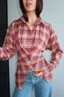 Жіноча асиметрична фланелева сорочка з акцентом на талії, червоний, One size, (арт. 033GB) - изображение 3