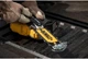 Мини-пила цепная аккумуляторная бесщеточная DeWALT DCMPS520P1 длина шины 20 см вес 2.1 кг (DCMPS520P1) - изображение 7