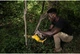 Мини-пила цепная аккумуляторная бесщеточная DeWALT DCMPS520P1 длина шины 20 см вес 2.1 кг (DCMPS520P1) - изображение 8