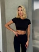 Спортивный женский костюм Hot с имитацией белья для фитнеса и йоги (кроп-топ футболка + леггинсы) c двойным Push Up Однотонный XS-S Черный (JB01_HOTS) - изображение 7