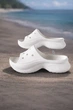 Універсальні шльопанці Crocs Bae Classic Slide white w10 41-42 арт.211108-100 - зображення 1