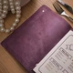 Кожаная папка А5 Inko Horeca с фиксацией на резинке и кобурным винтом ШМ07А5 Темно Фиолетовый - изображение 10