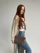 Сумка з клапаном стьобана шкіра ARTiS Bags 1750 4822-4222 Темно-бежева - зображення 3