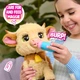 Интерактивная игрушка коровка Мэгги FurReal Maggie The Feed & Follow Cow (28158 ) - изображение 6