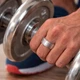 Чехол на Oura Ring 4 для смарт кольца умного кольца прозрачный защитный | Размер S - изображение 4