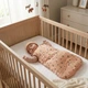 Хлопячий дитячий спальний мішок Liewood Flora розовий LW20318 2514 - зображення 4