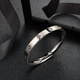 Женский браслет в стиле Картье «Love» с инкрустацией фианитов - изображение 1