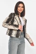 Куртка-косуха женская из экокожи черно-белого цвета Fashion размер 40-42 (210880) - изображение 2