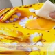 Водоотталкивающая скатерть Донат желтый, 140х170 см, эффект тефлона, антипятно - изображение 6