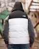 Чоловіча весняна жилетка The North Face L чорно-біла (95327) - зображення 7