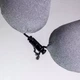 Подушка для шеи U-образная Memory Foam темно-серая 30х30х10 см для авиаперелетов и путешествий - зображення 2