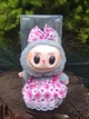 Мягкая игрушка Labubu Лабубу 17 см в платьице с бантиком - изображение 3
