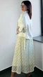 Женский жакет укороченный с накладными карманами и пуговицами Малина PARI MKPR160327 - 58, Молочний - изображение 6