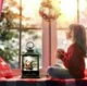 Новогодний фонарь с LED-подсветкой и снегом Санта Клаус, коричневый - изображение 4
