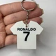 Брелок с кольцом Finding Футболка Роналдо 7 CR7 Белый черный 44 мм х 51 мм х 3 мм - изображение 1
