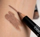 Стойкий карандаш для губ NYX Cosmetics Slim Lip Pencil SPL847 оттенок Latte - изображение 6
