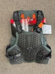 Захист тіла TLD ROCKFIGHT CE CHEST PROTECTOR [RED] XL/XXL (OBOD_584003025) - зображення 4