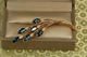 Брошь Xuping Jewelry Ветвь вечернего сияния с синими камнями 6,7 см золотистая - изображение 1