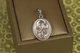 Ладанка Xuping Jewelry двусторонняя с Марией и Иисусом 2,5 см серебристая - изображение 1