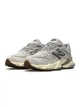 Женские кроссовки повседневные NB 9060 Light Grey Beige 36 (22,5 см) Серый - изображение 5