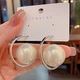 Женские сережки кольца с бусинами 3.5 см jewelry Серебристые Белые - изображение 5