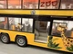 Двоповерховий автобус з інерцією підсвічуванням і звуком відкриваються двері 30,5 см Жовтий (325-1) - зображення 3