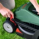 Электрическая газонокосилка Bosch UniversalRotak 37-555 (1.4 кВт, 370 мм) с травосборником (26654) - изображение 6
