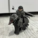 Коллекционная фигурка Гатс в доспехах Берсерка на коне — Мини-фигурка Berserk - изображение 5
