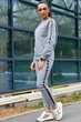 Жіноча толстовка оверсайз на флісі з лампасами і вишивкою Seventeen XL-XXL Сірий (2000000132105) - зображення 5