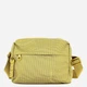 Torebka crossbody damska materiałowa Mandarina Duck P10QMTV8-020 Cytrynowa (800070357796) - obraz 1