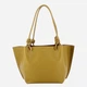 Torebka shopper damska skórzana Coccinelle E1U07110201-G43 Musztardowa (800070354188) - obraz 1