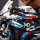 Конструктор Technic – BMW M 1000 RR на 1920 деталей (42130) - изображение 6