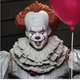 Коллекционная фигурка Neca Пеннивайз (Pennywise) 18 см из фильма «Оно» с сменными головами и руками - изображение 5