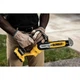 Ланцюгова пила DeWALT міні, 18 XR Li-ion 5Ah, безщіткова, шина 20 см (DCMPS520P1) DeWALT DCMPS520P1 991187 - зображення 5