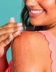 Скраб для тіла персиковий Tree Hut Shea Sugar Scrub Peach Sorbet цукрова паста для омолодження шкіри 510 г - зображення 7
