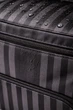 Косметичка дорожня Travel Bag Stripe ⬩ б’юті-кейс жіночий з дзеркалом ⬩ чорна в смужку - зображення 5