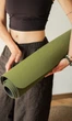 Премиальный коврик для йоги каучуковый Lita Asana Green Tea PU/coconut/rubber Yoga mat оливковый 183х68х0,5 см - изображение 8