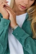 Женская рубашка для беременных стиля oversize из микровельвета Varna размер 2XL-3XL Lullababe темно-оливковая - изображение 9