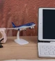 Колекційна металева лита модель пасажирського літака 1:300 Boeing 787 Azerbaijan Airlines 20 см - зображення 10