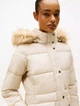 Жіноча куртка-пуховик Tommy Hilfiger Classic подовжена Premium (Long Parka) – водонепроникна, знімний капюшон та хутро (Detachable Hood & Fur) M світло-бежева - зображення 2