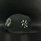 Чорна кепка з прямим дашком New Era 9FIFTY MLB New York Yankees M/L 60424776 - зображення 1