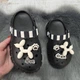 Кроксы детские для девочки Gipanis черные с джибитсами 30р (19,5 см) 7180-2 - изображение 1