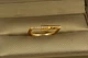 Кольцо Xuping Jewelry квадратное наклон р 19 золотистое - изображение 1
